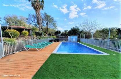 מול הנוף ברמות